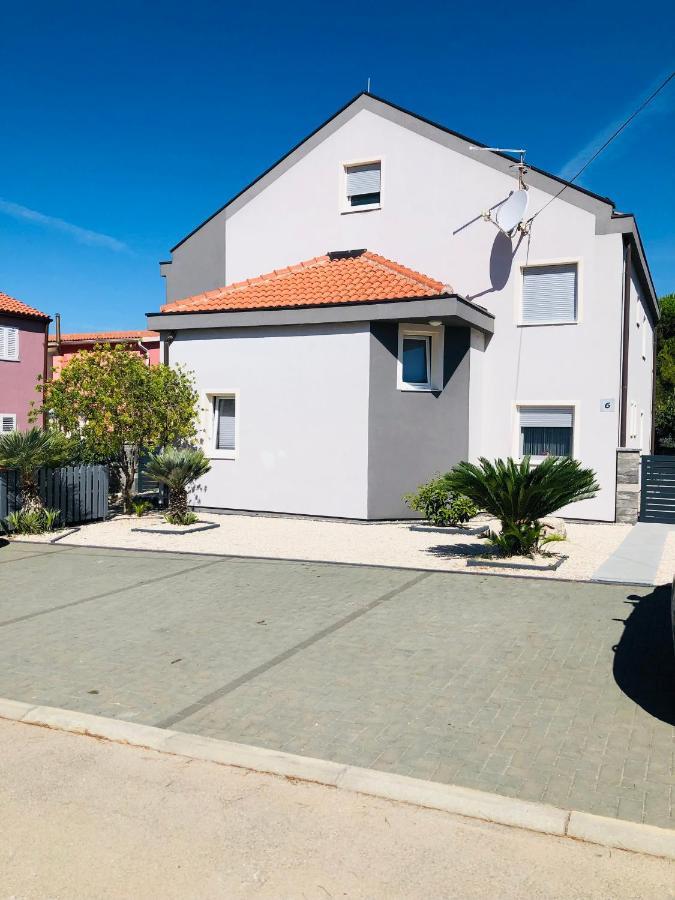 Apartment Miaantonia Vrsi Zewnętrze zdjęcie