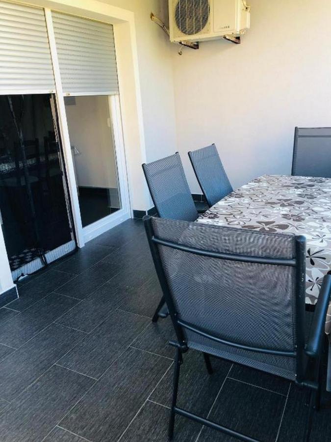 Apartment Miaantonia Vrsi Zewnętrze zdjęcie