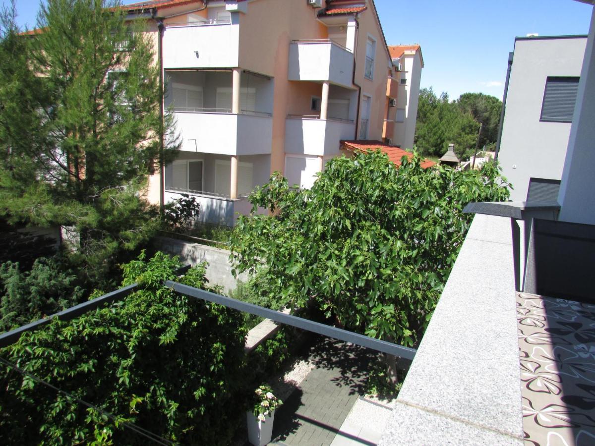 Apartment Miaantonia Vrsi Zewnętrze zdjęcie